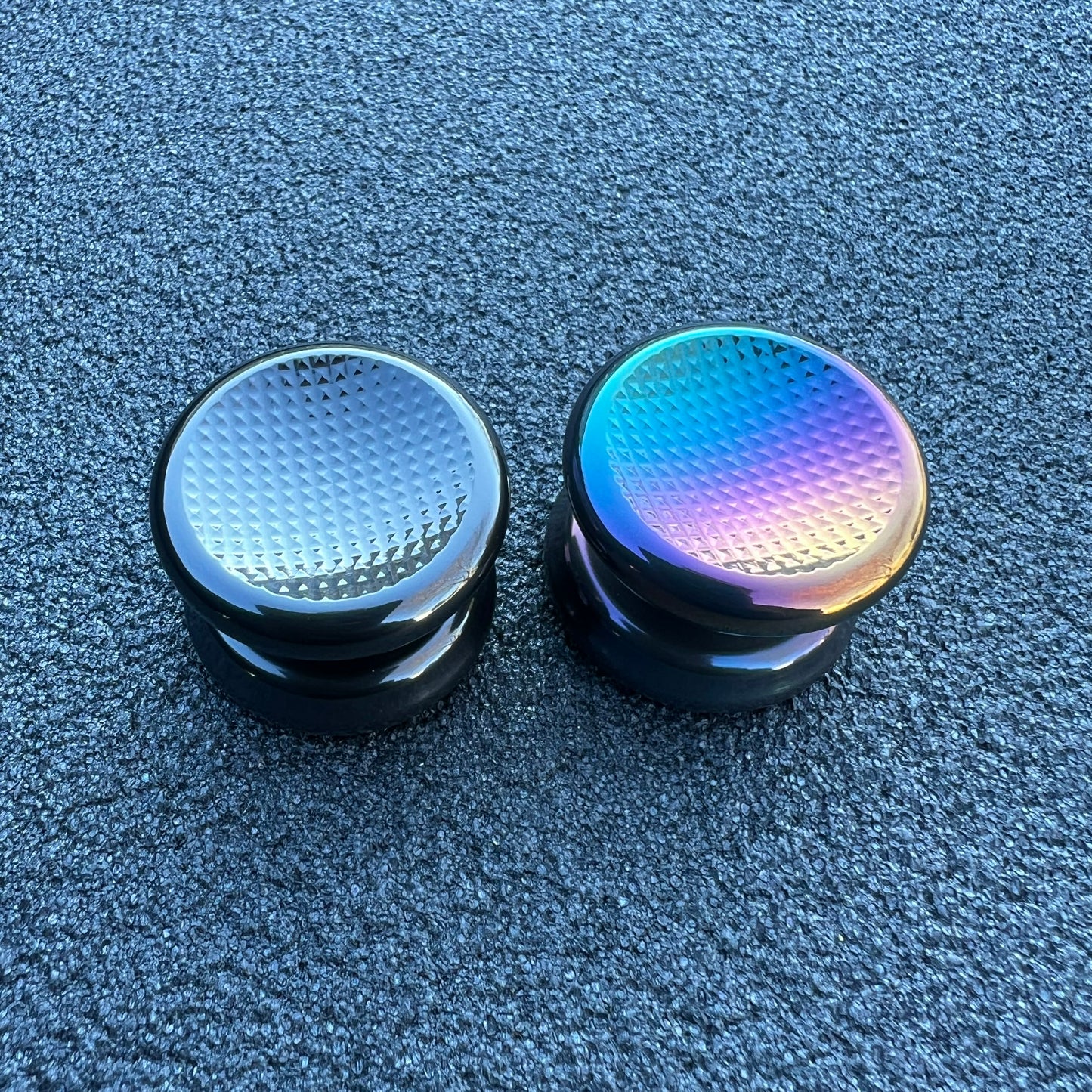 28mm CrossLock Grips - For iNDY THiCC Spinners