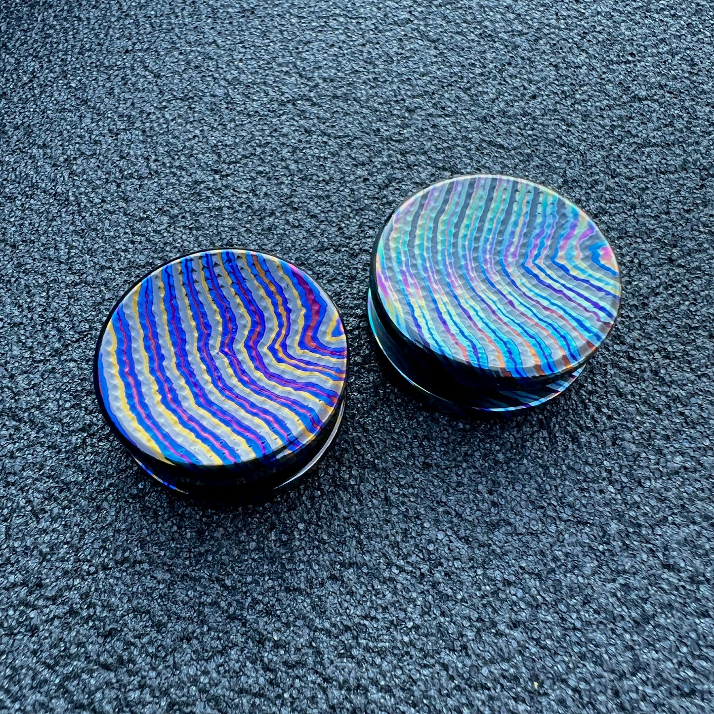 28mm CrossLock Grips